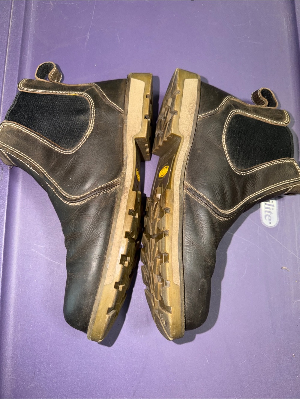 Keen Shoes Keen Utility Boot soft toe slip on men’s size 8.5D